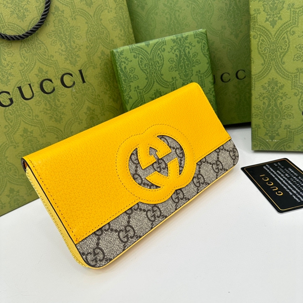 グッチ財布コピー背面デザイン